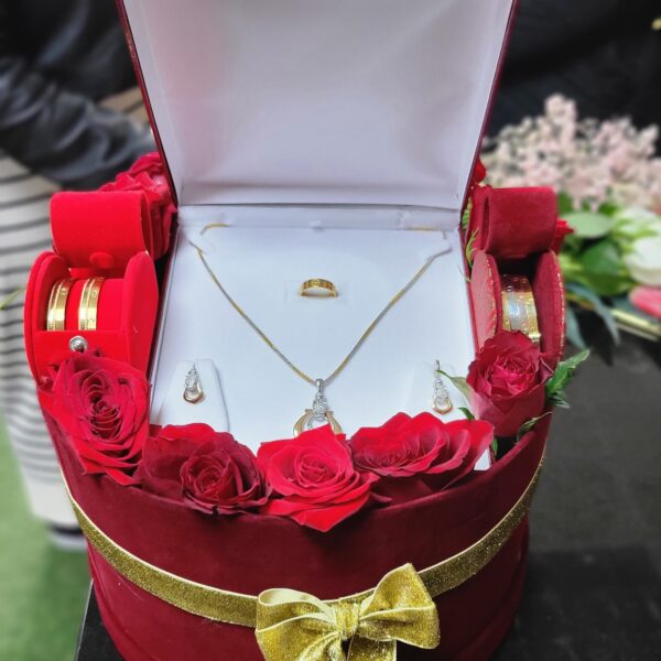 Gift Decoration